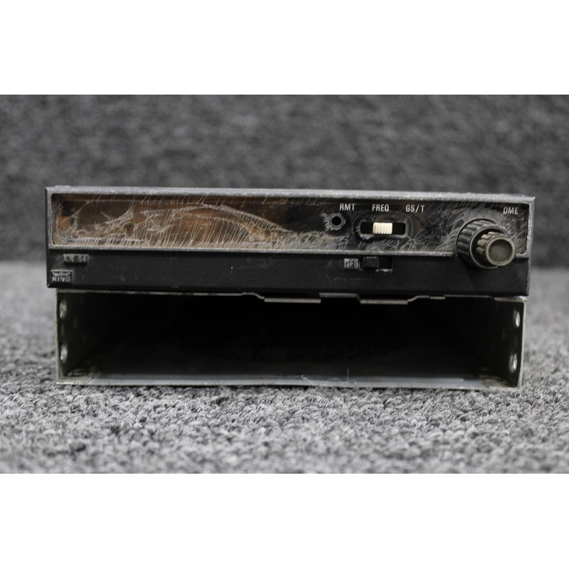 066-1088-00 King Radio KN-64 DME Transponder w Tray (14 or 28V) (Cracked Face)