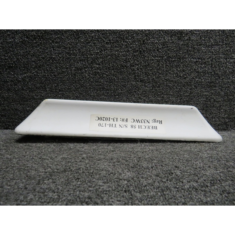 Beech 58 Antenna (Worn Paint)