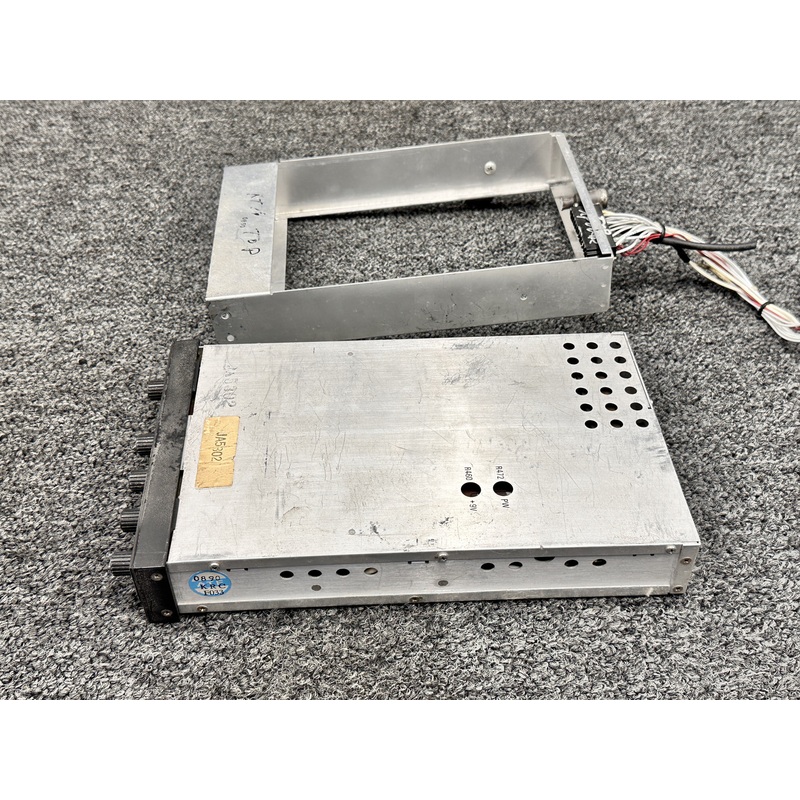 066-1062-00 Bendix King KT-76A ATC Transponder with Tray (14V, Core)