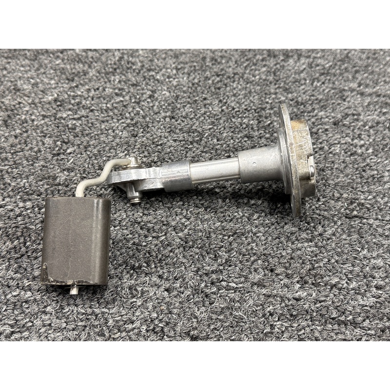 002-381002-11 (Use: 002-381002-3) Beechcraft 58 Fuel Quantity Gauge Assembly
