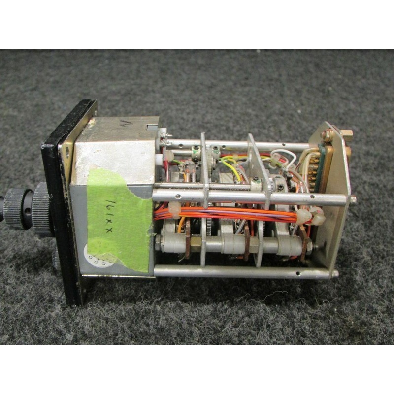 071-1066-00 King Radio KFS-580B ADF Control (SA)