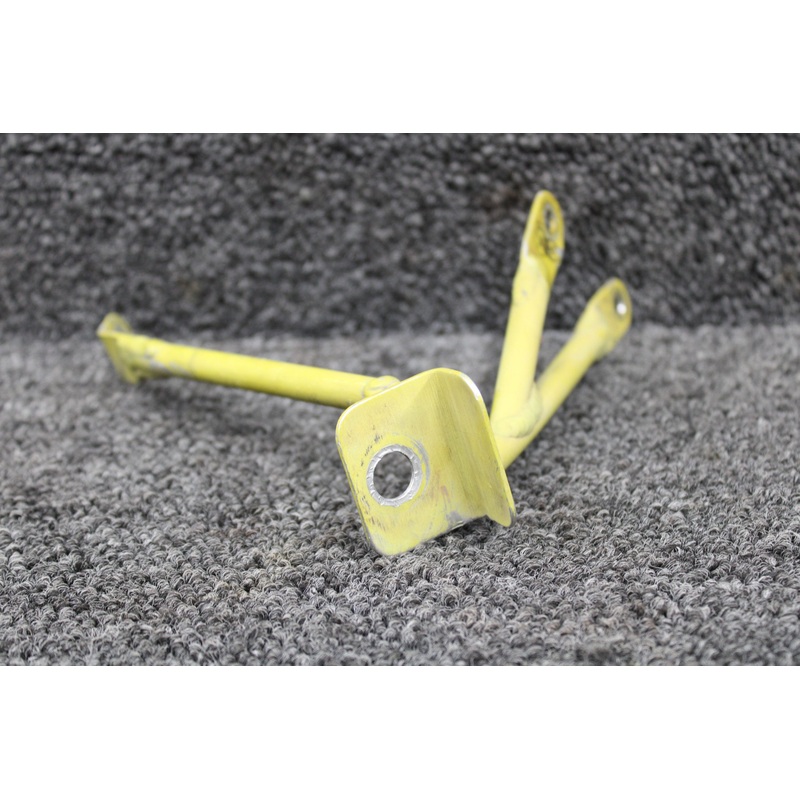 300-940005-11 Rockwell 700 Propellor Control Cable Bracket