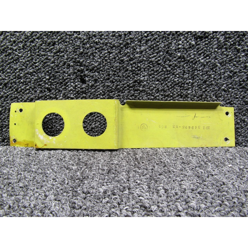 101-340698-13 Beechcraft King Air B100 Horn Installation Bracket