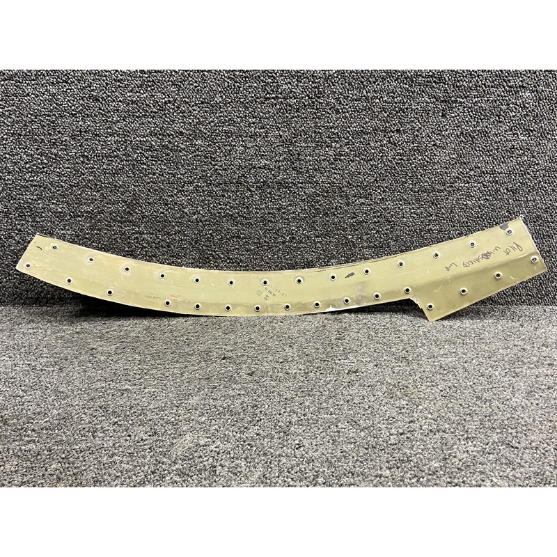 300-431100-21 Rockwell 700 Outer Lower Pilot Windshield Retainer