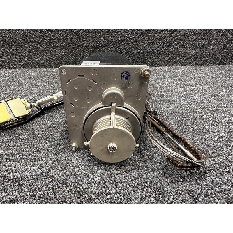 065-00180-2700 Bendix King KS-272C Trim Servo Assembly (Volts: 28)
