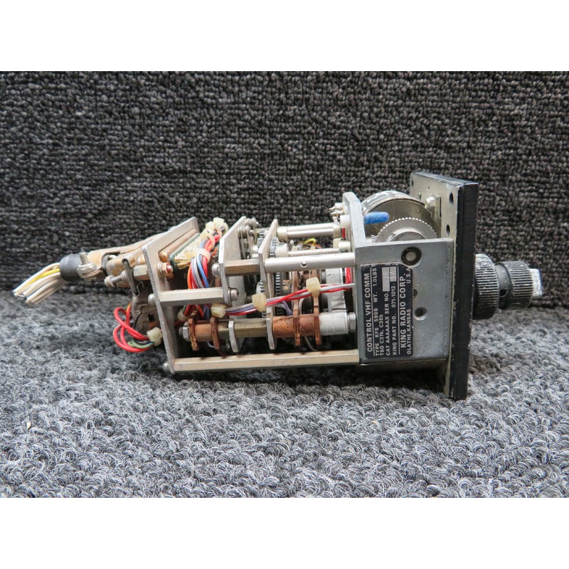 071-1012-1A King Radio KFS-590B VHF COMM Control (Core)