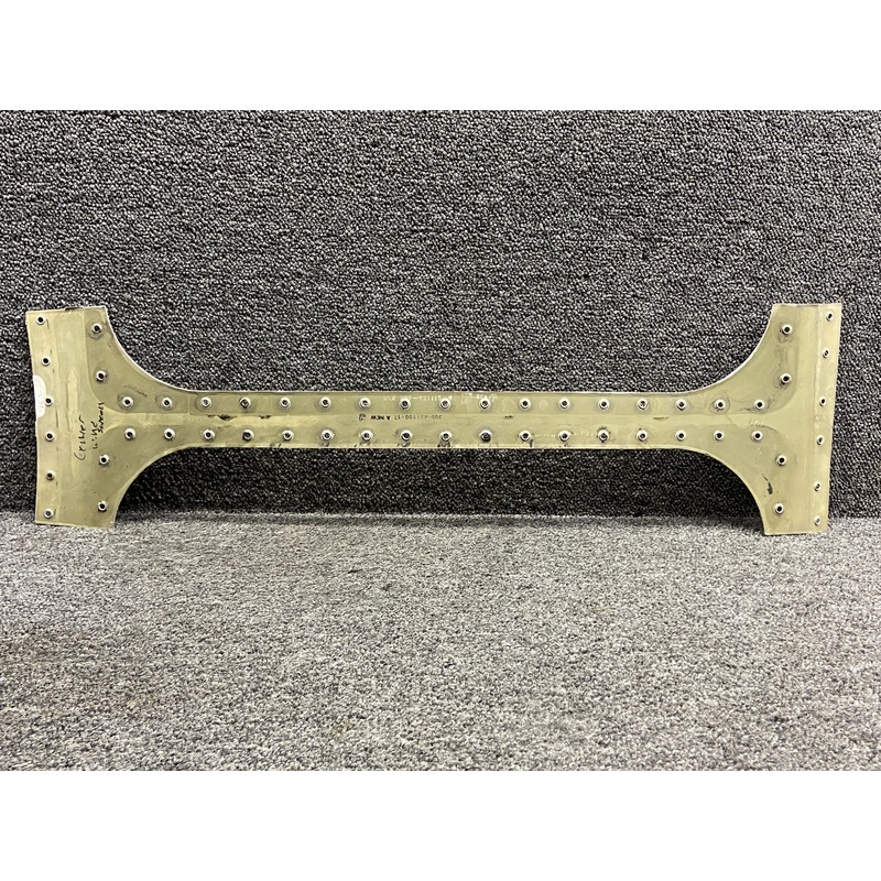 300-431100-17 Rockwell 700 Outer Center Windshield Retainer