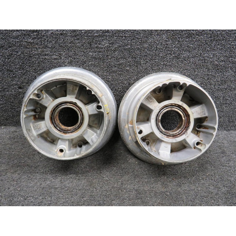D-30625 McCauley 6.00-6 Nose Gear Wheel Assembly