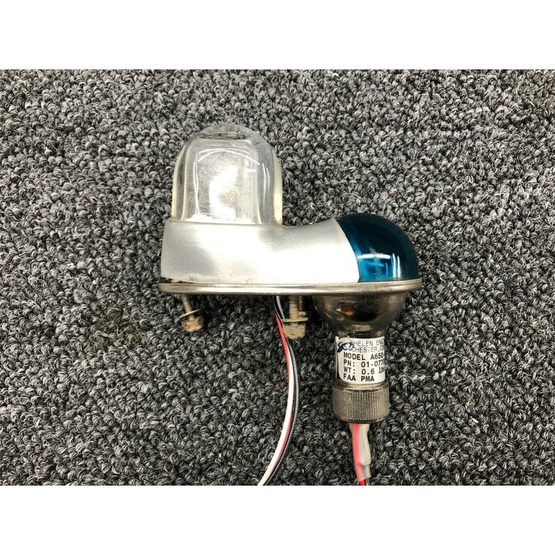 01-0770054-01 (M/N: A650-PG-28V) Whelen Wing Navigation Light W/ Strobe (28V)