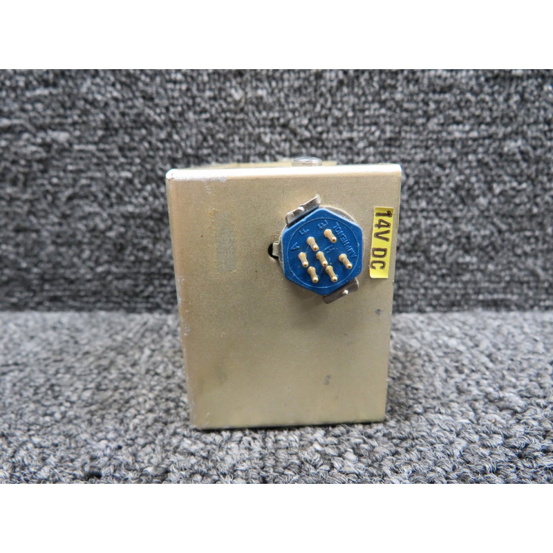 1A526 (Alt: 758-181) Edo-Aire, Mitchell Relay Box (Volts: 14)