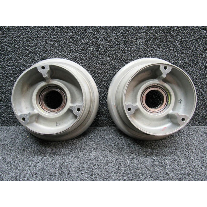 40-113 (ALT: C163001-0104) Cleveland 6.00-6 Wheel Assembly (M22)