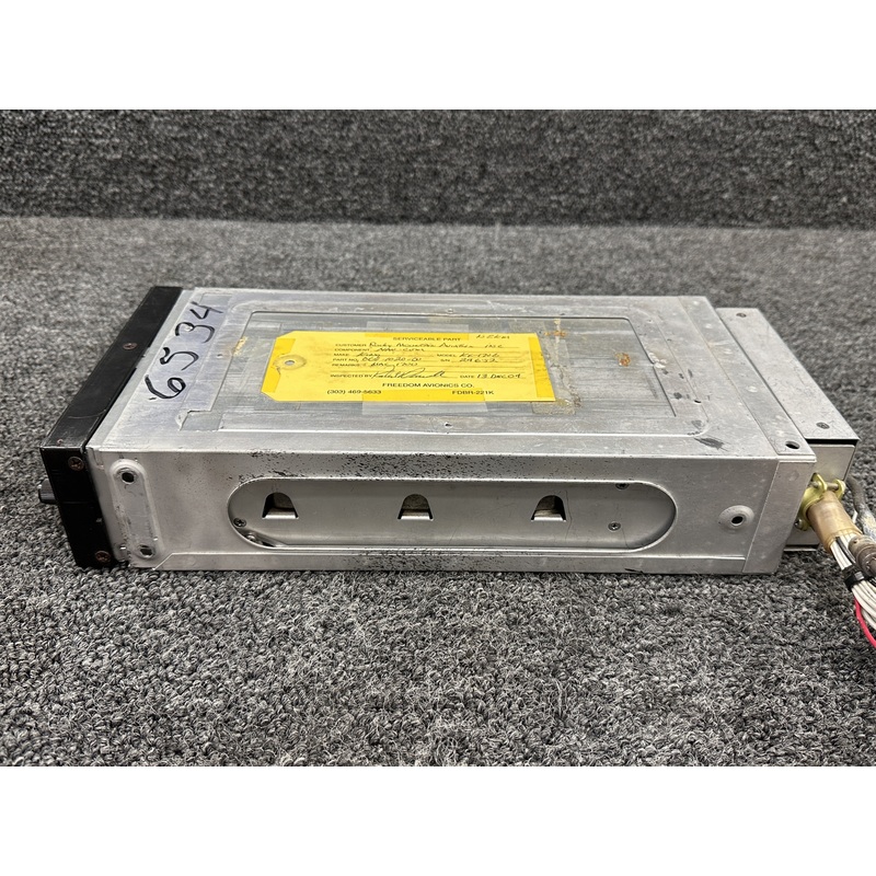 069-1020-00 King Radio KX-170B Nav-Com with MAC 1700 Conversion (Has Tray, 14V)