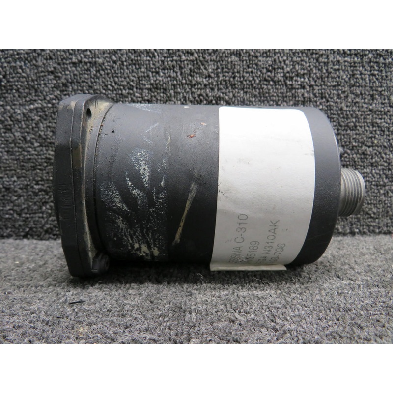 22-280 Garwin Dual Tachometer Indicator (Yellowed Face)
