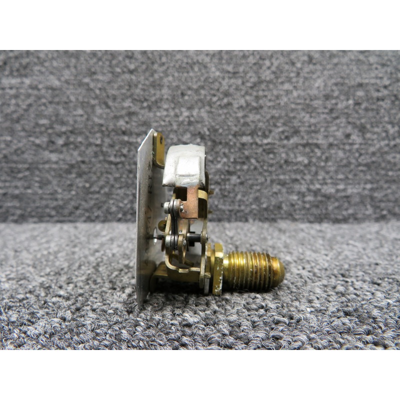 820338 Stewart-Warner Fuel Pressure Indicator (Worn, Chipped Paint)