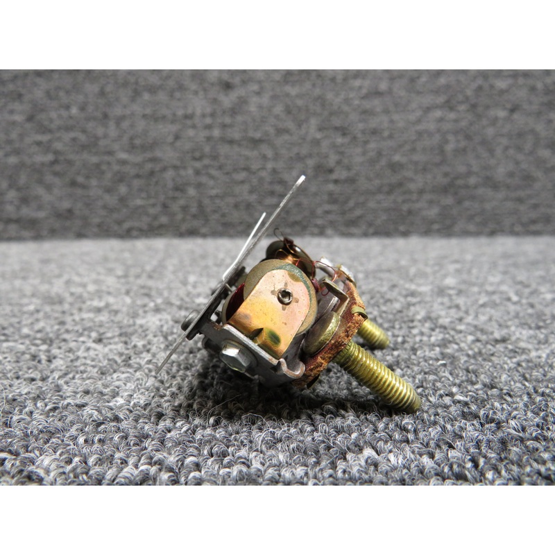 829191 Stewart-Warner Oil Temperature Indicator (Range: 75-240 Degrees)