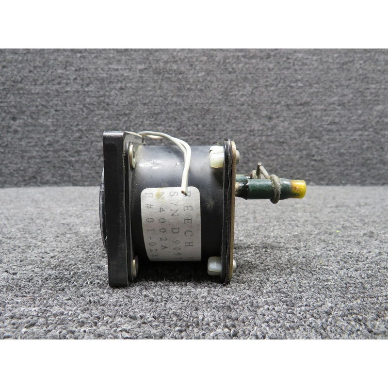 1G9-31 Airborne Gyro Pressure Indicator, Lighted (Worn Inner Face)