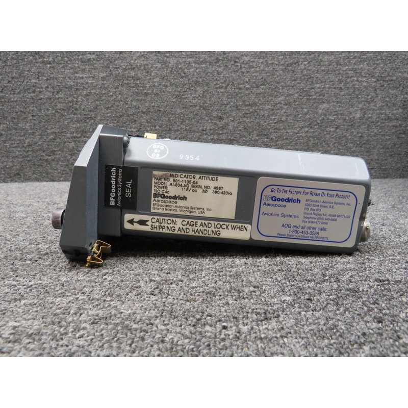 501-1105-04 BF Goodrich AI-804J-G Attitude Gyro Indicator w Mounting Bracket