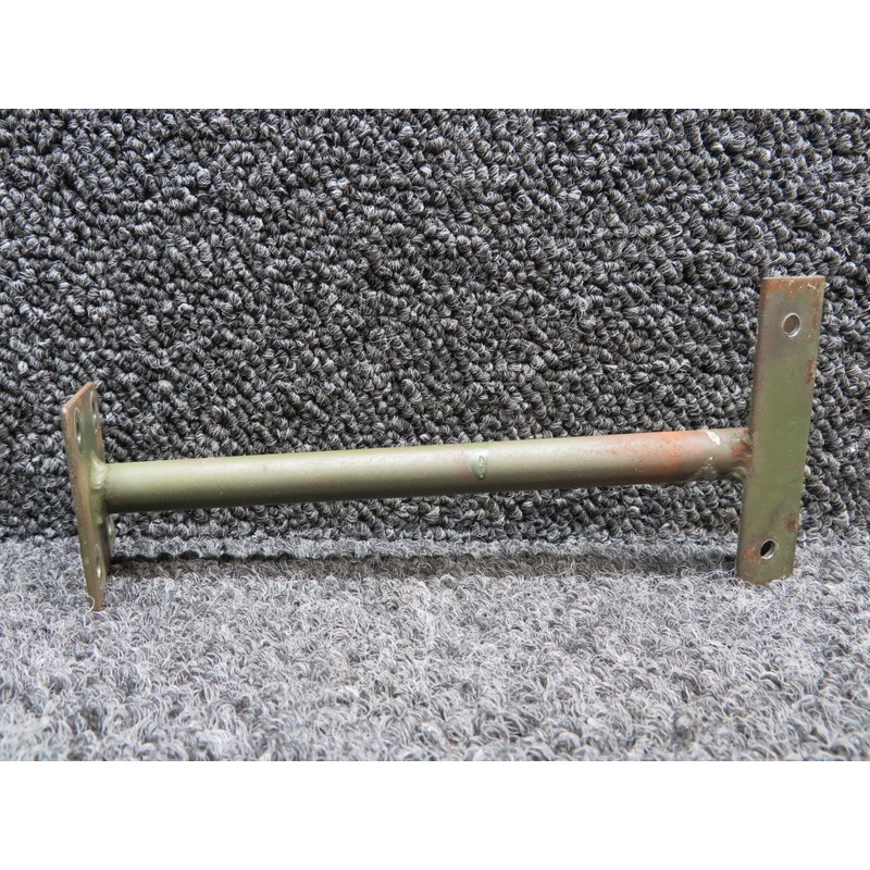 002-430022-44 Beechcraft 58 Seat Rail Track Support RH