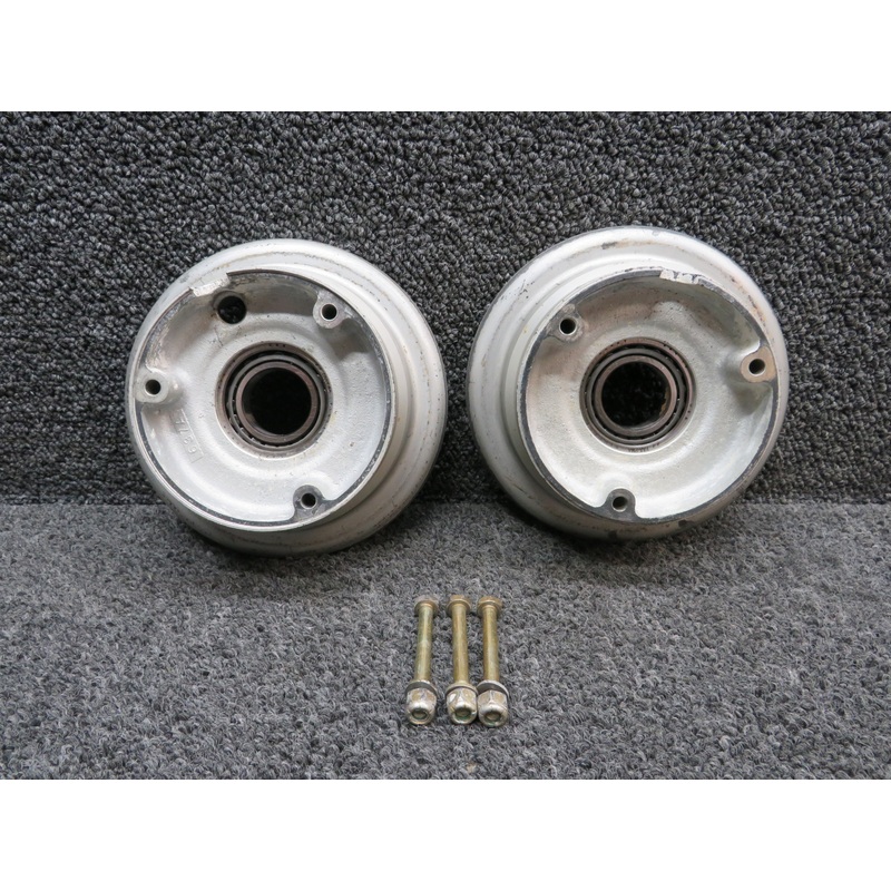 36-8002-1 (Alt: 40-87A) Beechcraft 58 Cleveland Nose Wheel Assembly 5.00-5