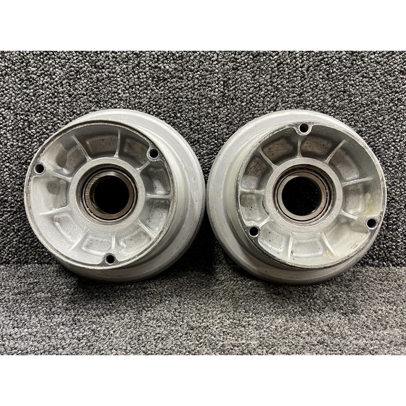 40-86 Cleveland Main Wheel Assembly 6.00-6