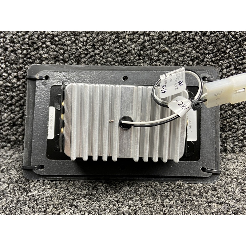 01-0771125-23 Whelen 7112523 LED Light Assembly w Mounting Plate (28V)