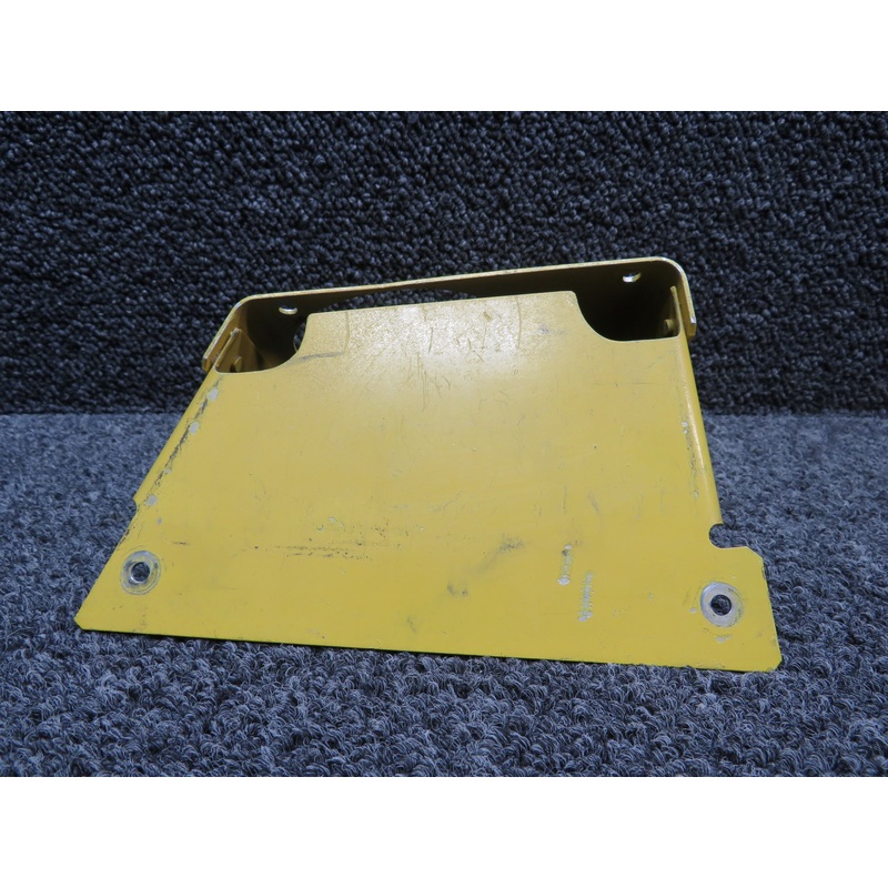 047-3540-02 Beechcraft 58 King Servo Mount Bracket Assembly (Holes Worn)