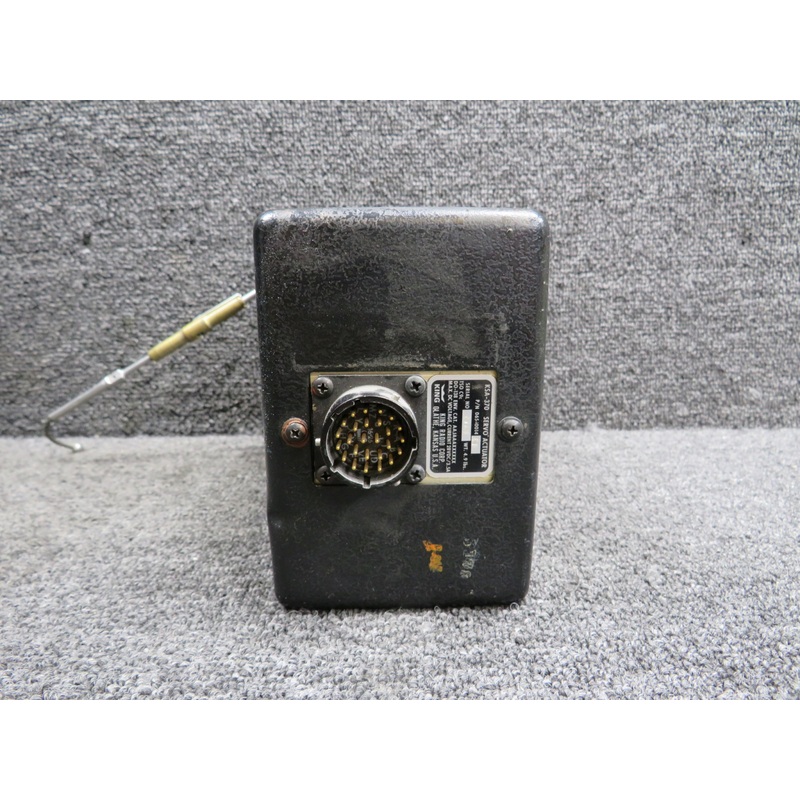 065-0014-11 King Radio KSA-370 Servo Actuator with Servo Mount