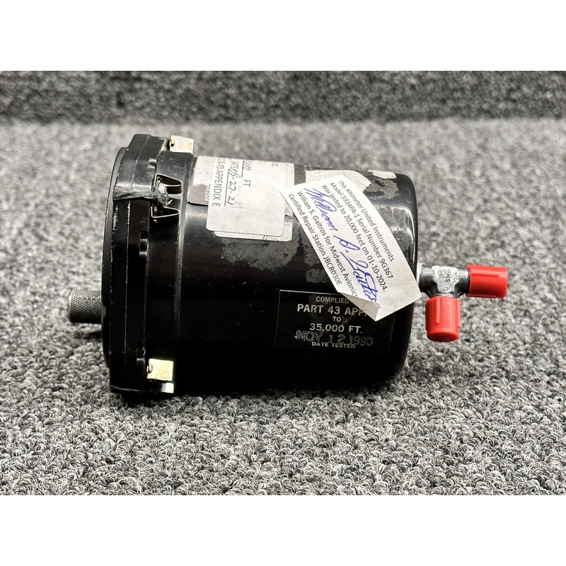 5934PA-1 United Instruments Altimeter Indicator (Code: A.86)