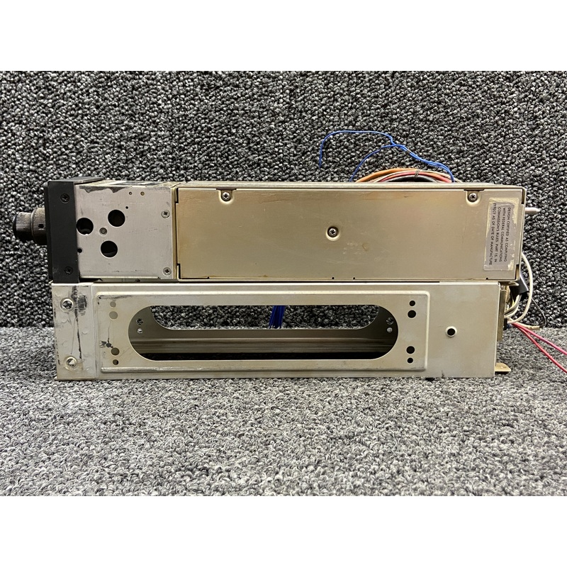 622-2079-002 Collins VHF-250 Communication Radio with Tray and Mods (Volts: 14)