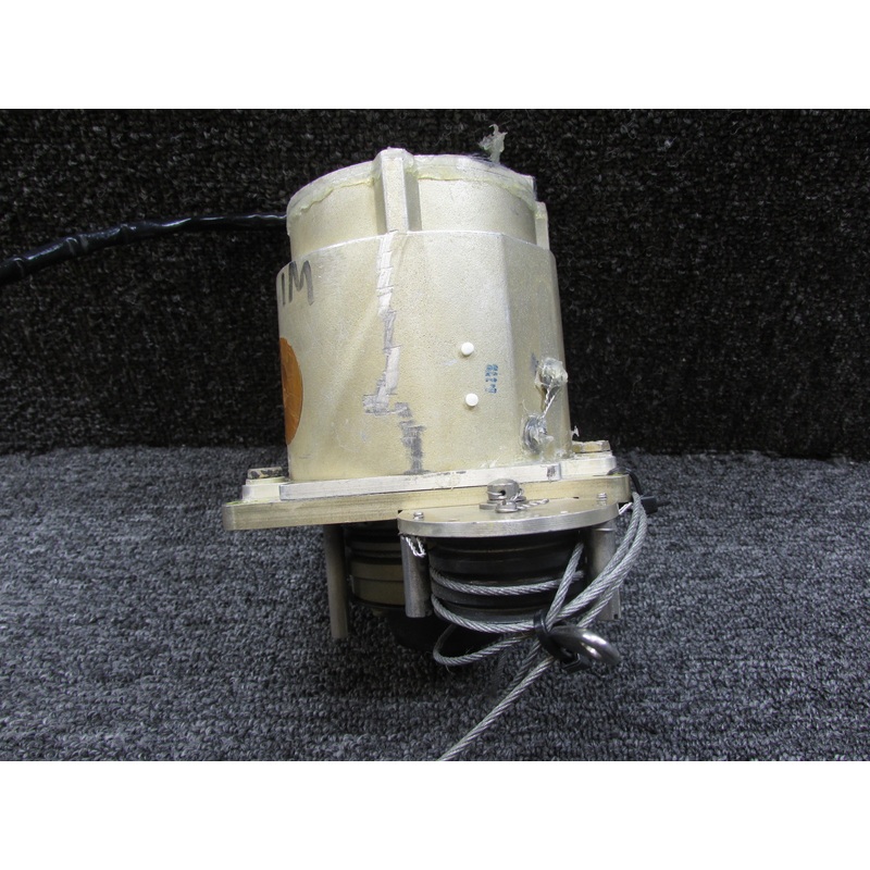 065-0076-05 Bendix-King KSA-470 Servo Actuator w Mods & King Radio Servo Mount