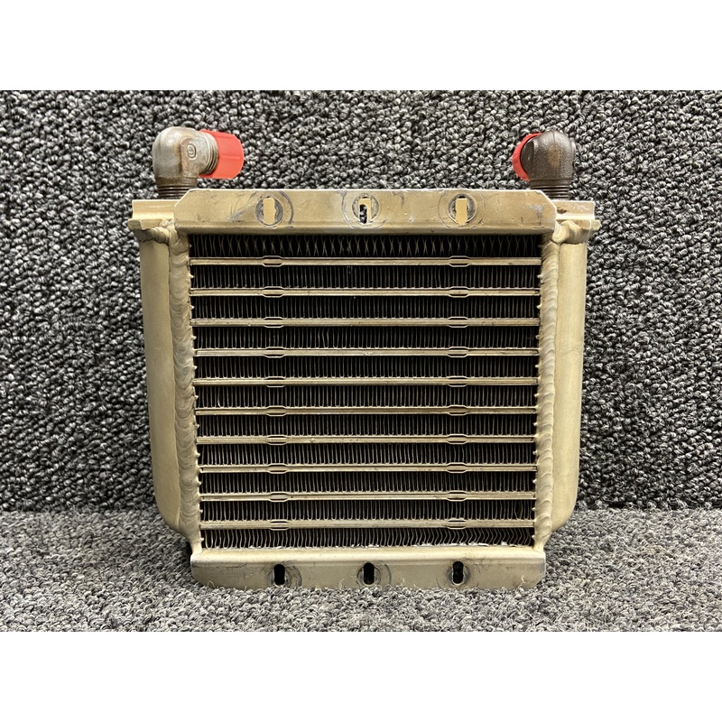 10610R (Use: 8001646) Lycoming O-540-J3C5D Stewart Warner Oil Cooler