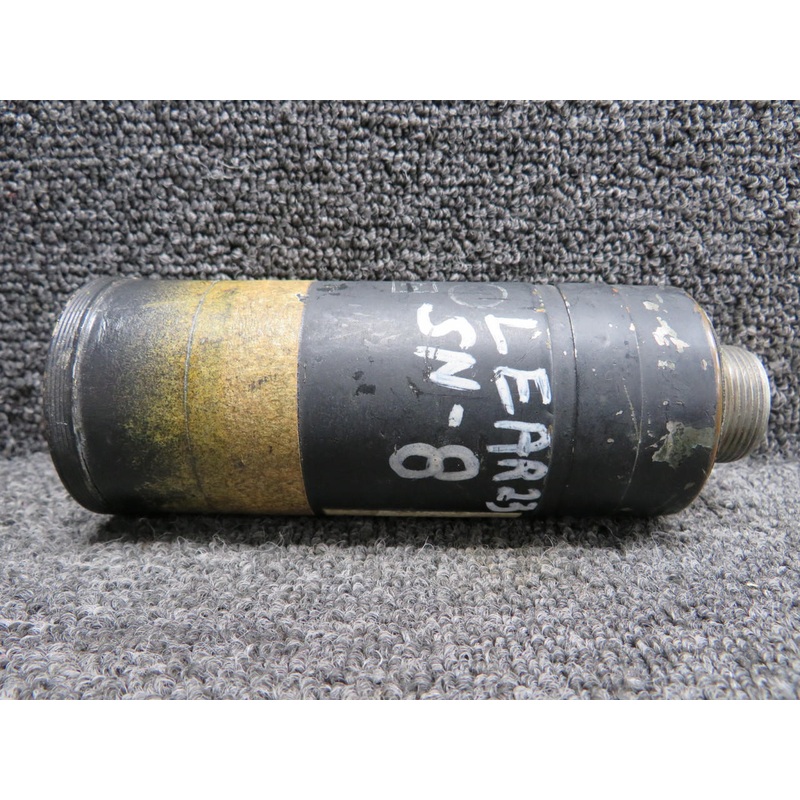 22-872-01-2A Garwin Dual Oil Pressure Indicator (Worn & Sun Faded) (Volts: 26)