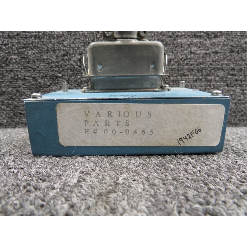 071-0004-00 King Radio KA-43 Converter with Connector
