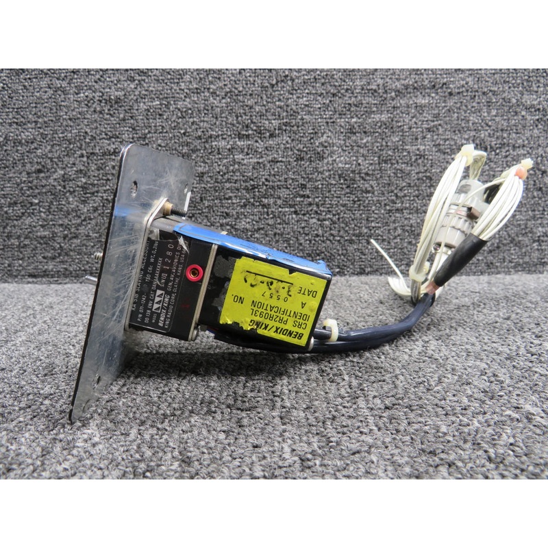 071-1242-10 Bendix King KA-51B Slaving Accessory Switch w Mount (Lighted)