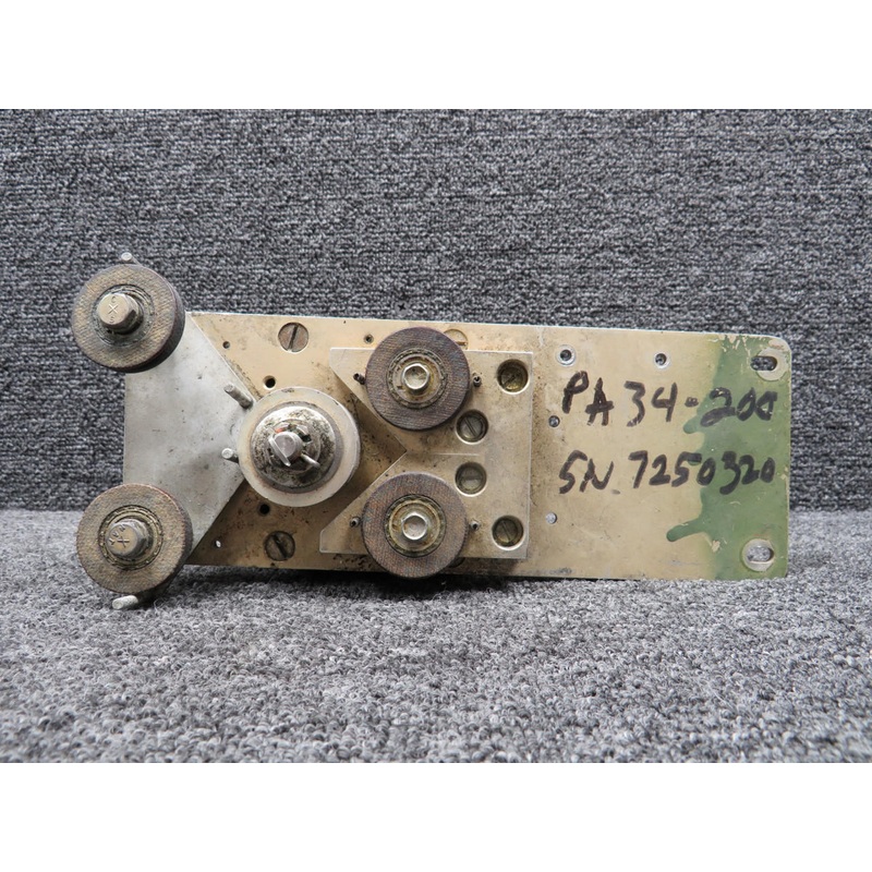 1C345-1-298 Edo-Aire Trim Servo Assembly with Mounting Bracket
