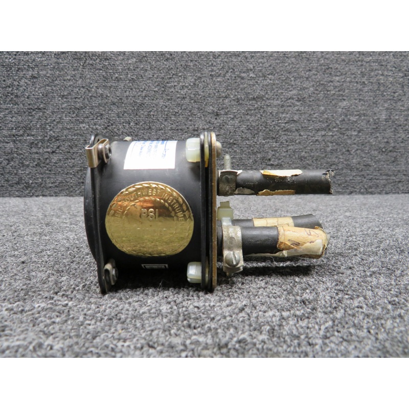 1G2-9 (Alt: C668519-0102) Airborne Suction Indicator (Added Indications in Face)