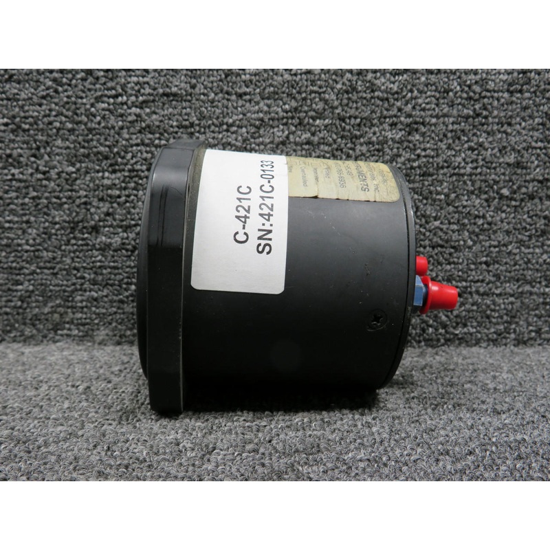 6121 (Alt: C662026-0111) United Dual Manifold Pressure Indicator (Code: E.76)