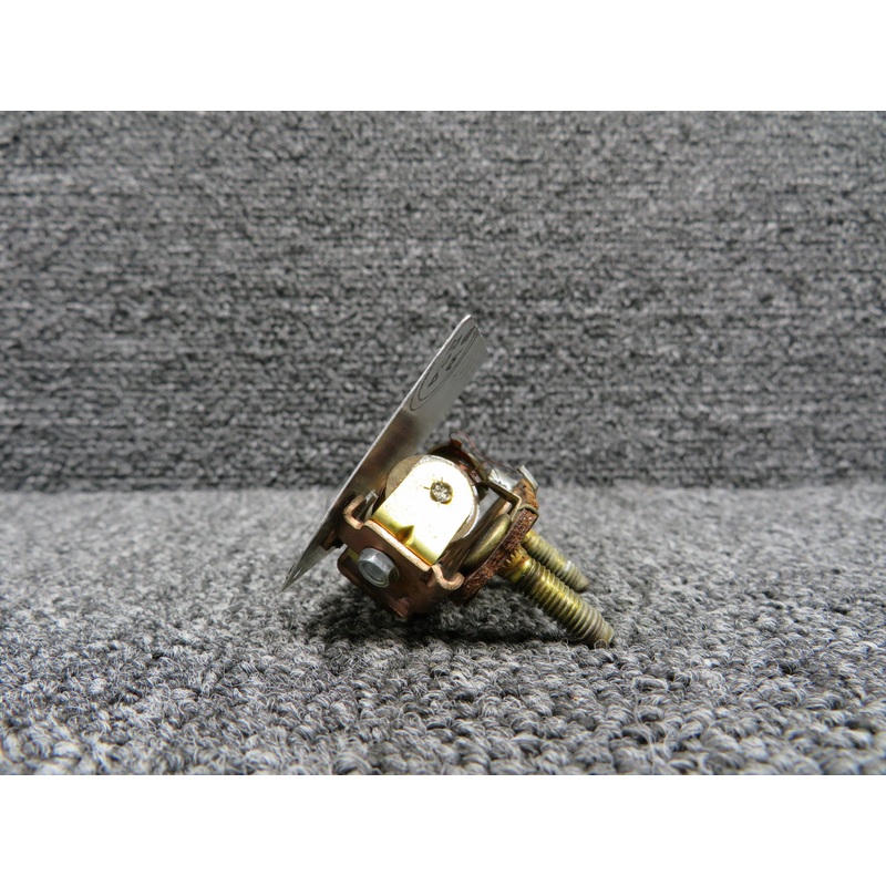 813040 Stewart-Warner Left Main Fuel Quantity Indicator (Worn, Chipped Paint)