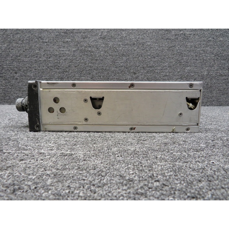 066-1023-00 King Radio KR-85 ADF Receiver Minus Tray (Discolored Knobs)