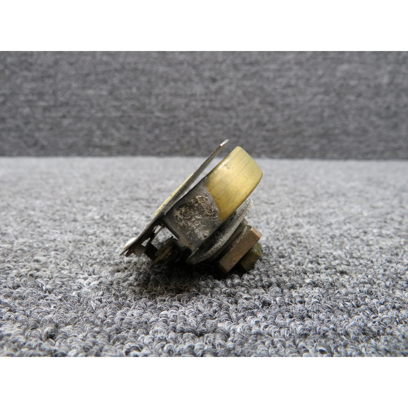 1507361, 1507363 Stewart-Warner Oil Pressure Indicator (Worn Face)