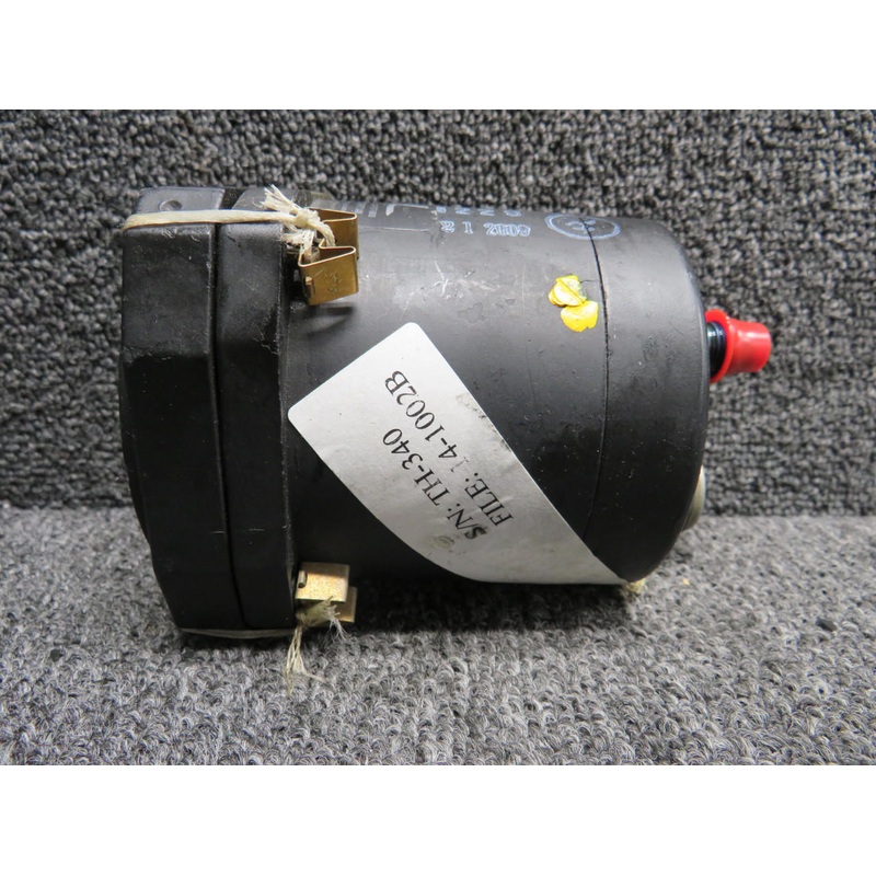 22-804-032-1 Edo-Aire Tri-Gauge Engine Indicator, Lighted (Rounded Face)