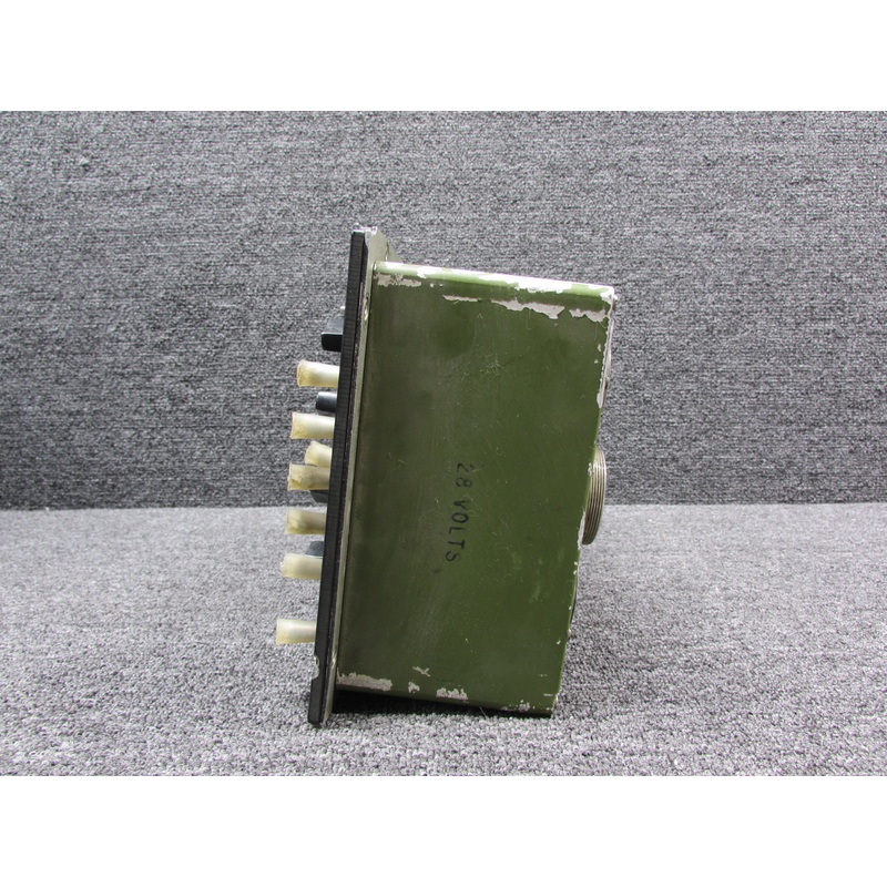 C-77C ARC Control Unit (Worn Face, Missing Knob Covers) (28V)