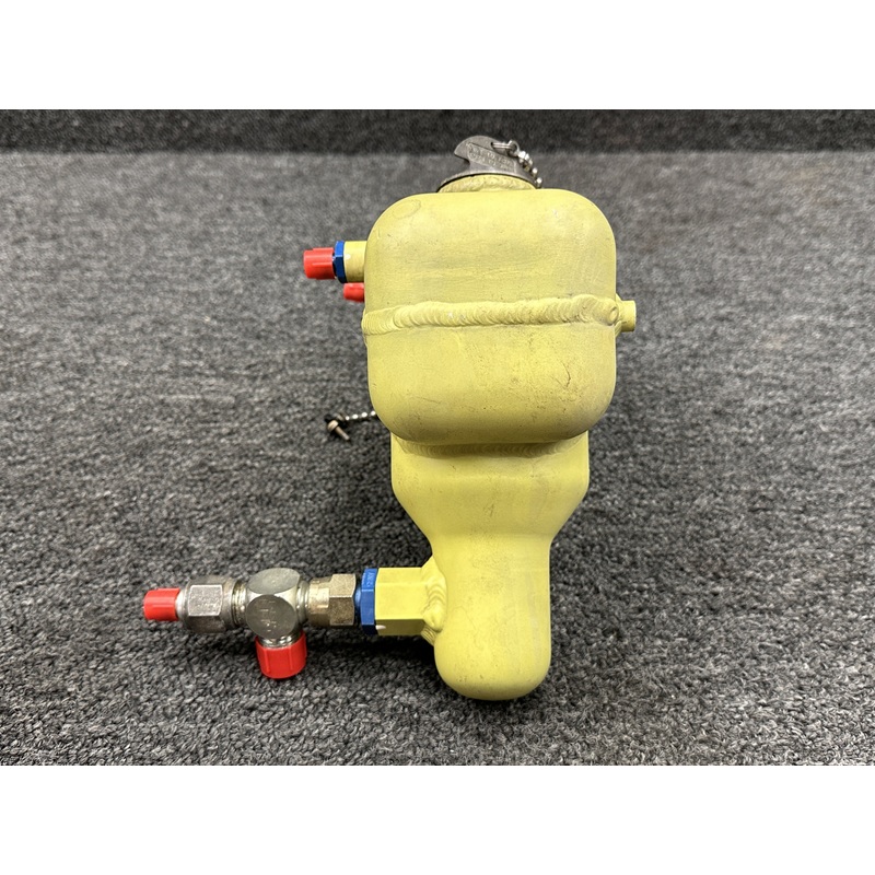 101-580250-1 Beechcraft B200 Hydraulic Reservoir Assembly