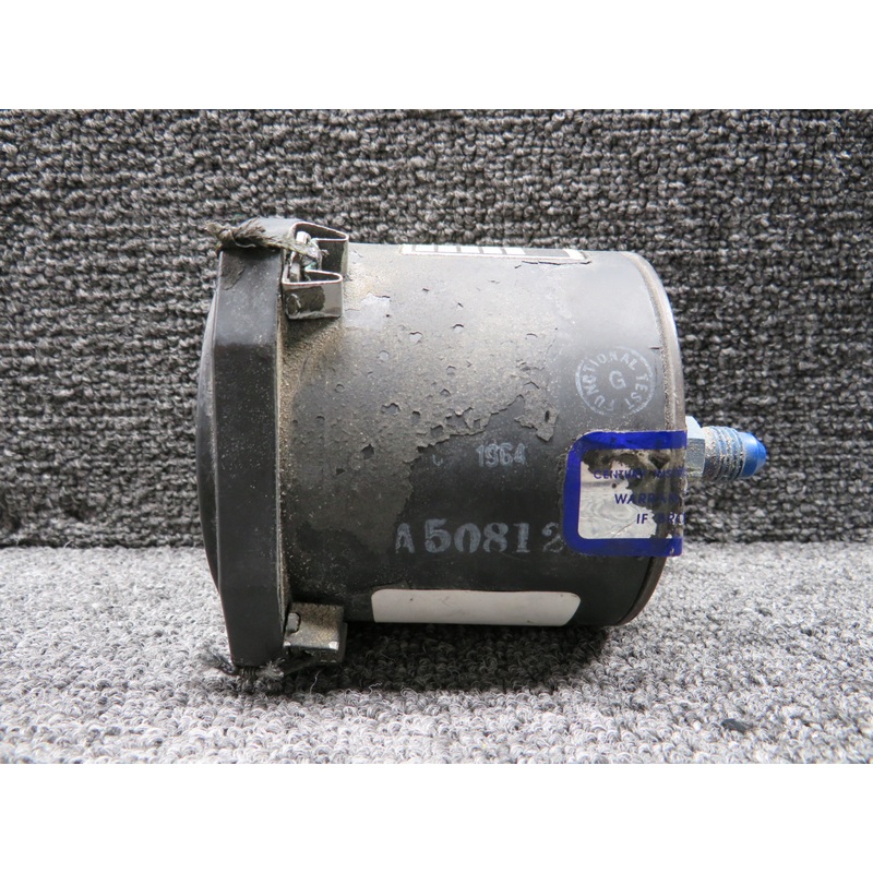 22-260 Garwin Dual Manifold Pressure Indicator (Worn Face)