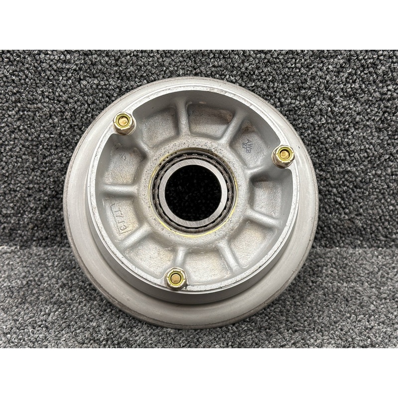 161-04700 Cleveland Inner Main Gear Wheel Half (6.00-6)