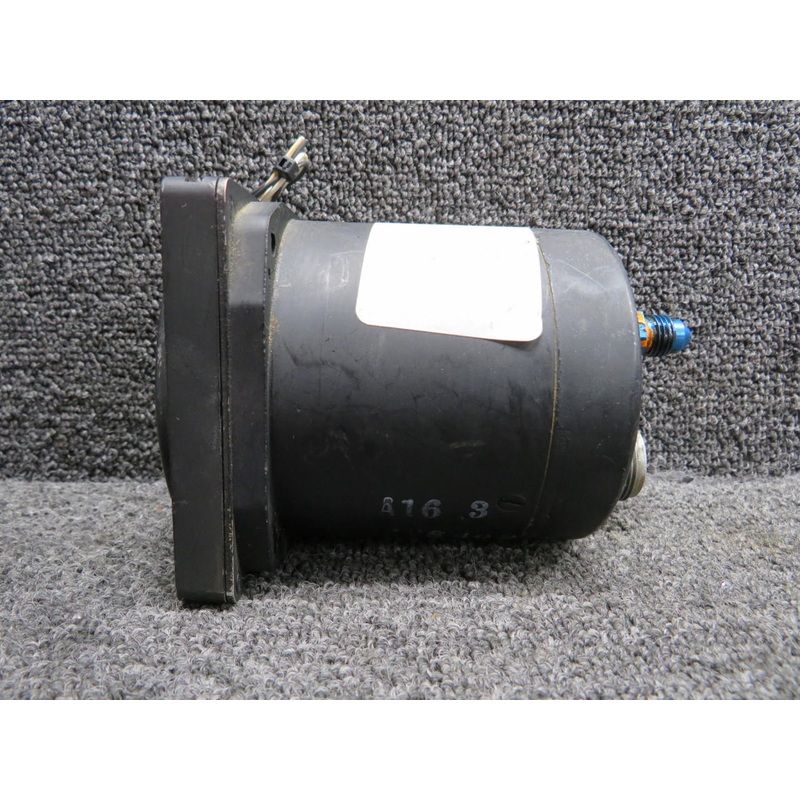 22-804-032-10 Edo-Aire Tri-Gauge Engine Indicator (Lighted)