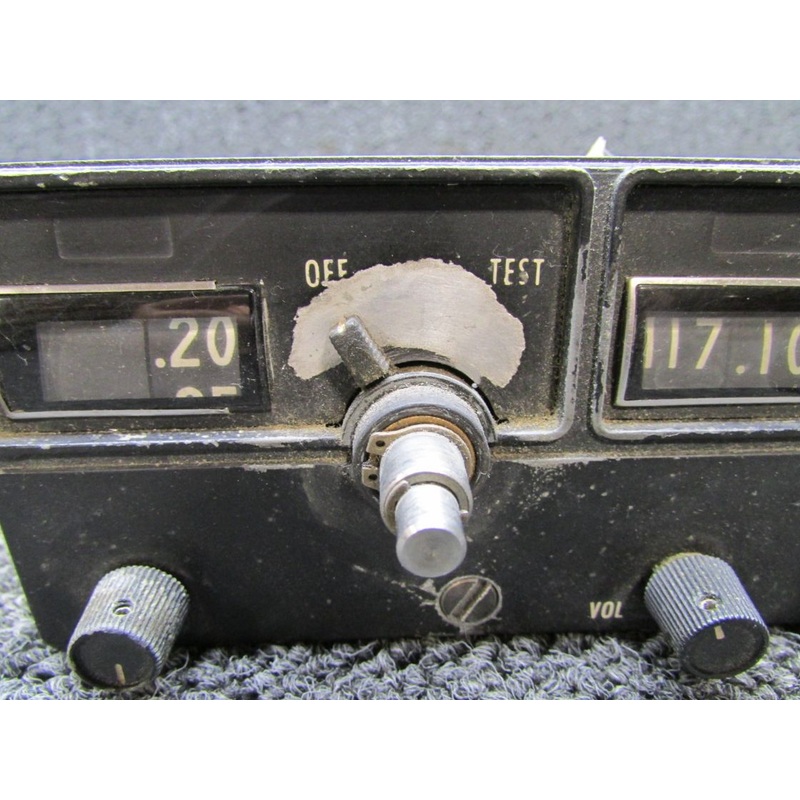 069-1014-00 King Radio KX-170 NAV COMM System (14V) (Core)