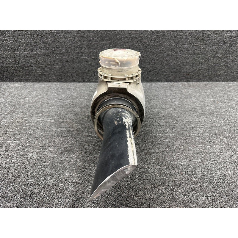 B2D34C214-B McCauley 2 Blade Propeller Hub (No Logs) (Prop Struck, Core)