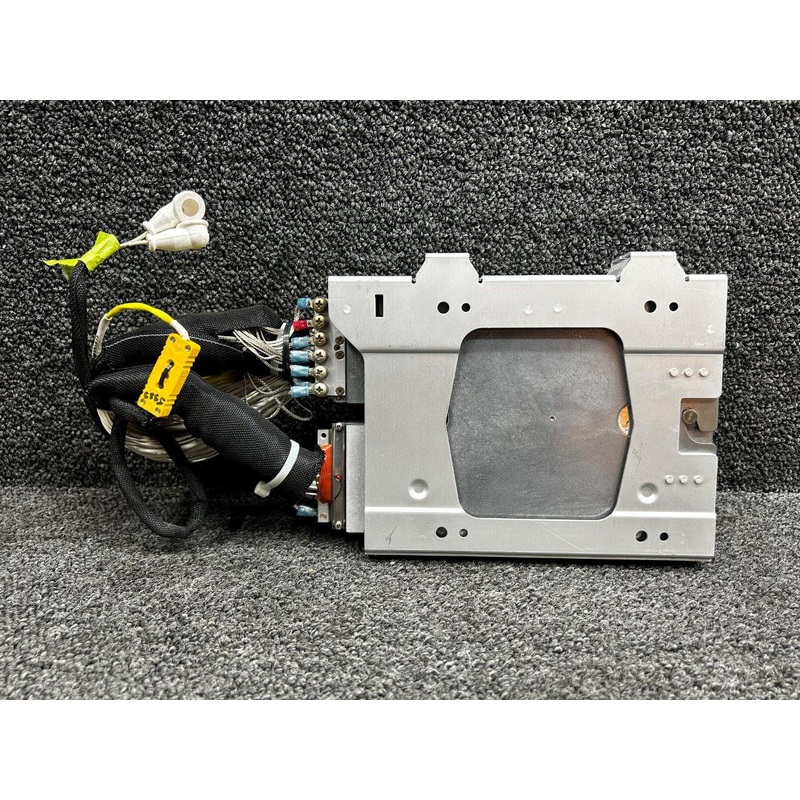 011-03682-00 Garmin GEA71B Engine Assessment Unit with Tray and Mods (14-28V)