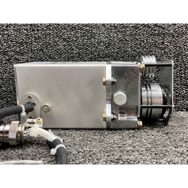 011-00877-21 Garmin GSA-81 Servo Actuator with Gearbox (Volts: 28)